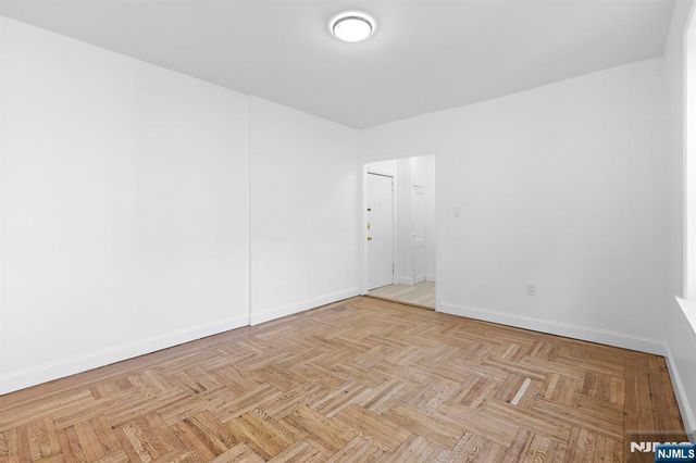 137 Kensington Avenue 503, Jersey City, NJ 07304