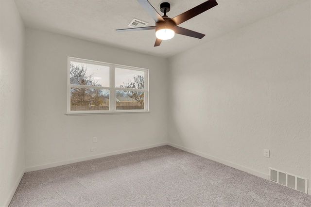 4122 NW Currell Dr, Lawton, OK 73505