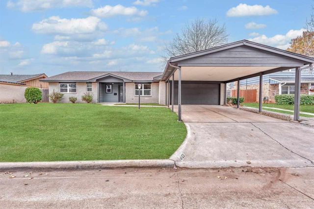 4122 NW Currell Dr, Lawton, OK 73505