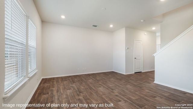 5213 Fannin Crane, San Antonio, TX 78245