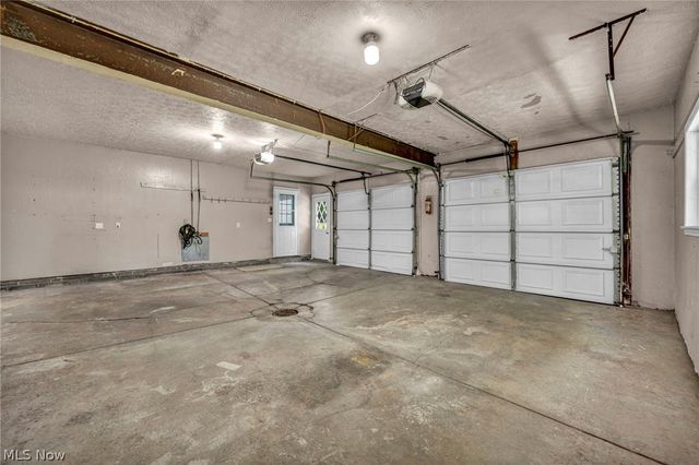 6407 Indian Point Road, Painesville, OH 44077