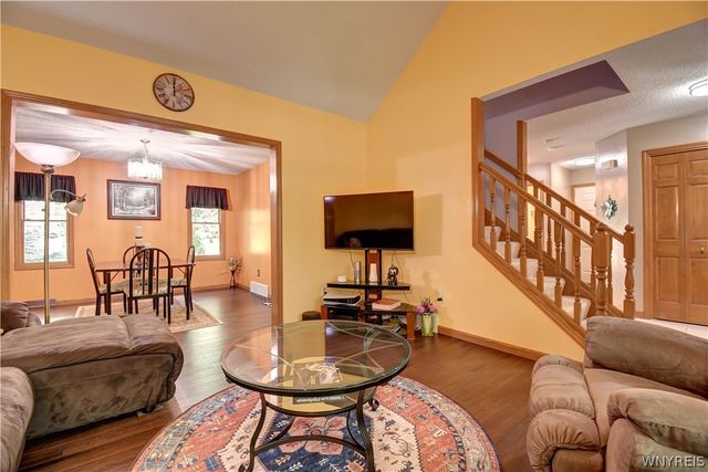 59 Fawn Meadows Court, Amherst, NY 14068