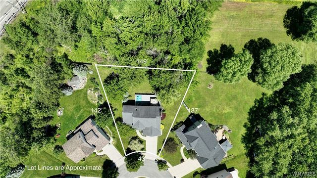 59 Fawn Meadows Court, Amherst, NY 14068