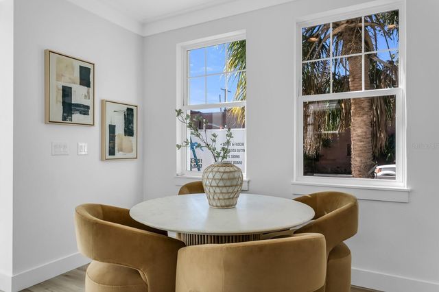 2138 W CHESTNUT STREET, Tampa, FL 33607