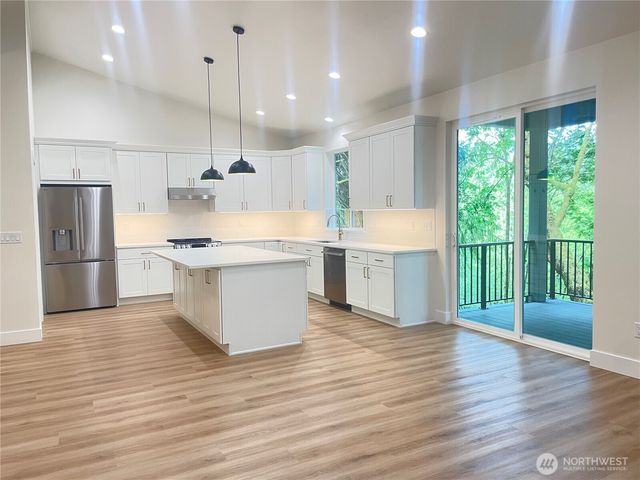 13 Deer Run, Bellingham, WA 98229