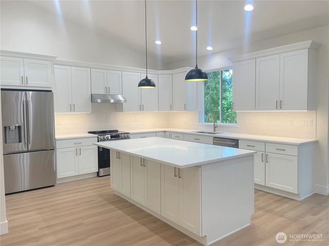 13 Deer Run, Bellingham, WA 98229