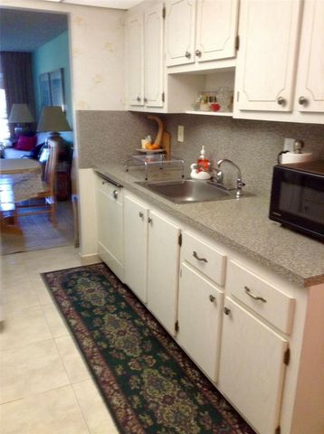 4899 NW 26th Court 346, Lauderdale Lakes, FL 33313