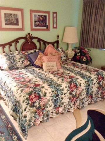 4899 NW 26th Court 346, Lauderdale Lakes, FL 33313