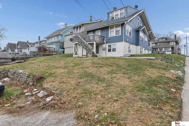 1501 S 25th Avenue, Omaha, NE 68105