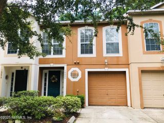 10486 AUTUMN TRACE Road, Jacksonville, FL 32257