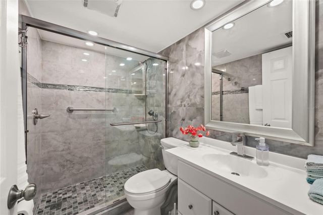 2763 WOODGATE LANE 301, Sarasota, FL 34231