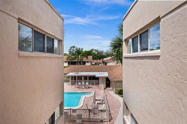 2763 WOODGATE LANE 301, Sarasota, FL 34231