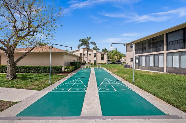 2763 WOODGATE LANE 301, Sarasota, FL 34231