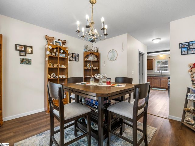 213 Basswood Drive, Roebuck, SC 29376