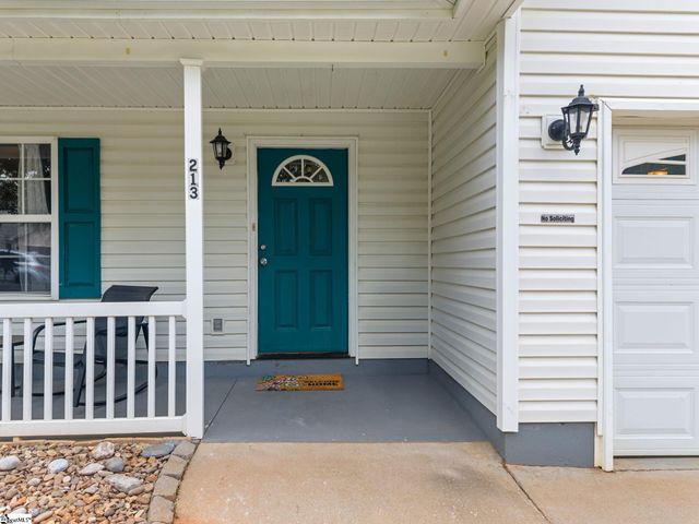 213 Basswood Drive, Roebuck, SC 29376