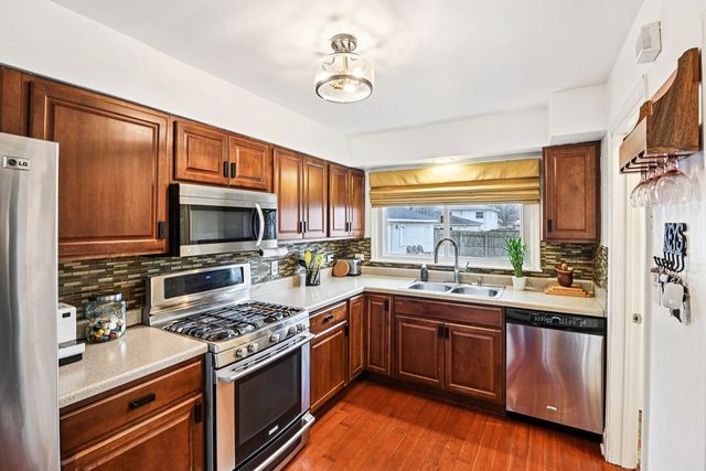 15811 S Marshfield Avenue, Harvey, IL 60426