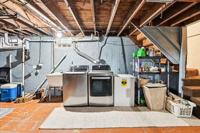 15811 S Marshfield Avenue, Harvey, IL 60426