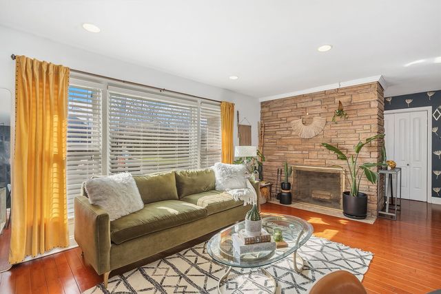 15811 S Marshfield Avenue, Harvey, IL 60426