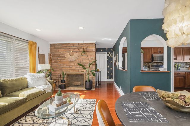 15811 S Marshfield Avenue, Harvey, IL 60426