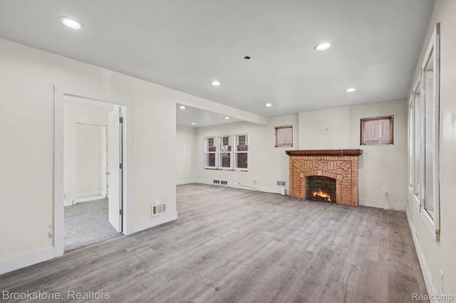 5533 Sheridan Street, Detroit, MI 48213