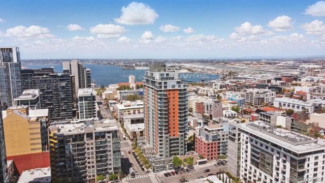 300 W Beech St 1408, San Diego, CA 92101