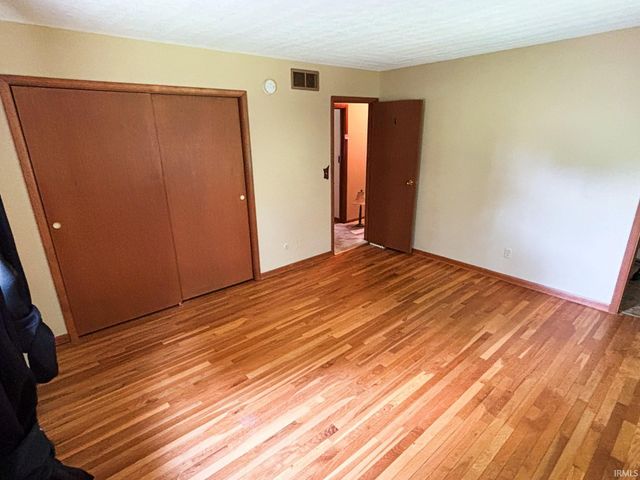1517 E Elliston Drive, Bloomington, IN 47401