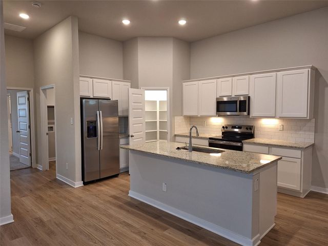 758 Staglin ST A, Buda, TX 78610