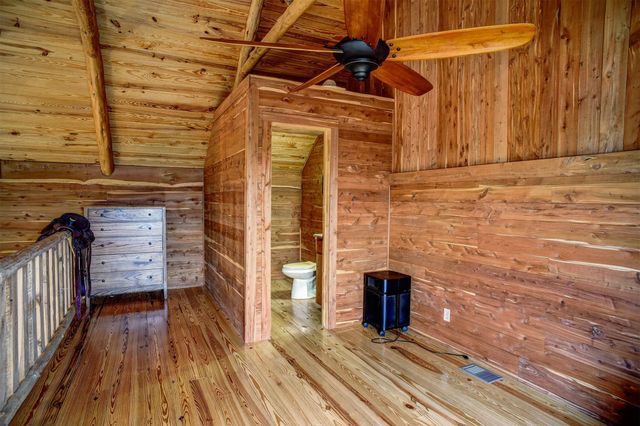 323 CR 446, Gonzales, TX 78629