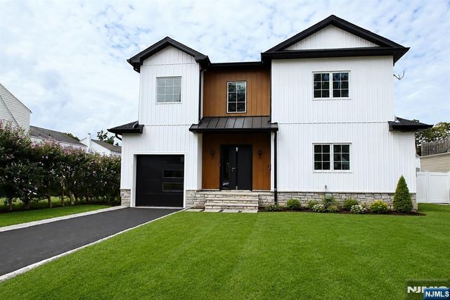 9-02 3rd Street, Fair Lawn, NJ 07410