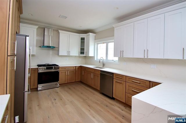 9-02 3rd Street, Fair Lawn, NJ 07410