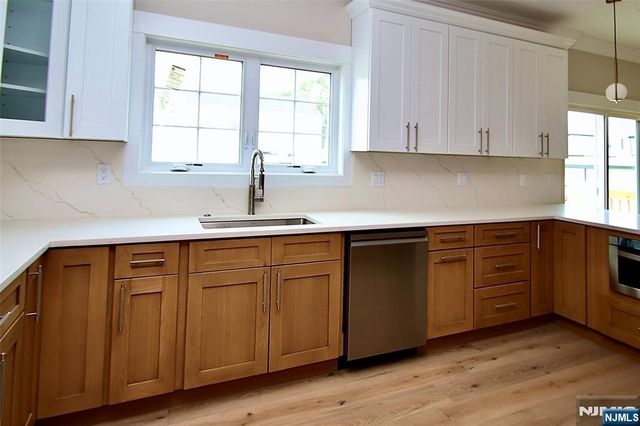 9-02 3rd Street, Fair Lawn, NJ 07410