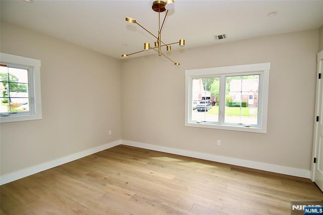9-02 3rd Street, Fair Lawn, NJ 07410