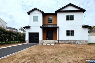 9-02 3rd Street, Fair Lawn, NJ 07410