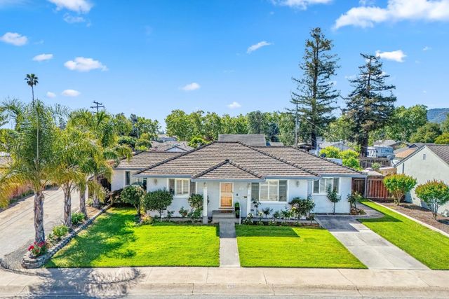 408 La Sierra Way, Gilroy, CA 95020