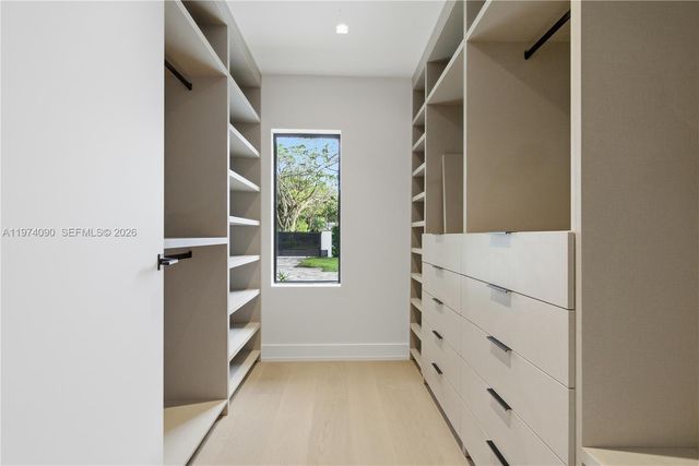 12050 SW 90th Ave, Miami, FL 33176