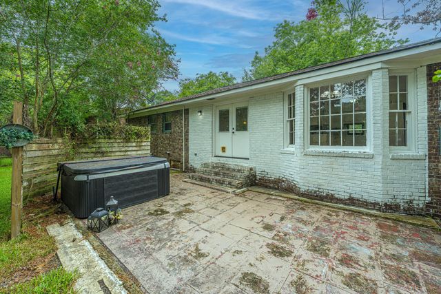 200 Heber Road, Summerville, SC 29485