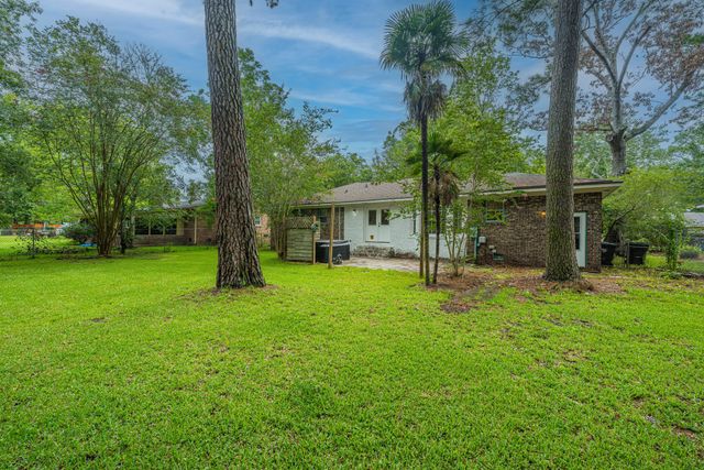 200 Heber Road, Summerville, SC 29485