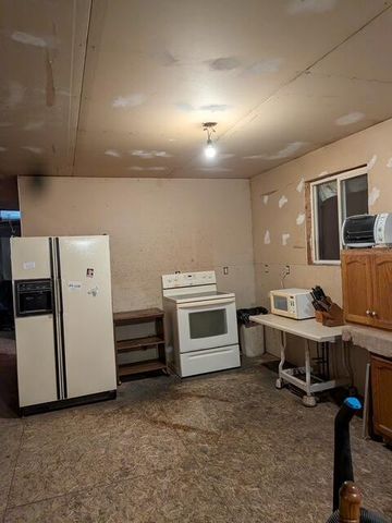 467 E Post Road, White Cloud, MI 49349