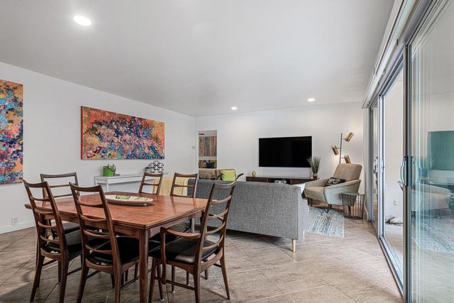 500 W Arenas Road 4, Palm Springs, CA 92262