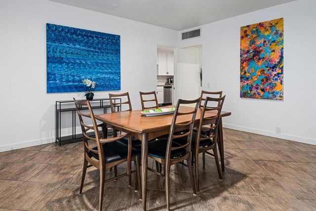 500 W Arenas Road 4, Palm Springs, CA 92262