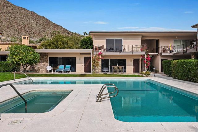 500 W Arenas Road 4, Palm Springs, CA 92262