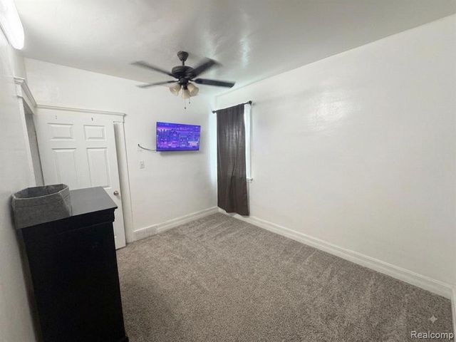 2339 Faber Street, Hamtramck, MI 48212