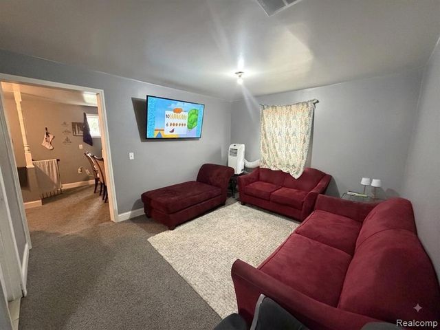 2339 Faber Street, Hamtramck, MI 48212