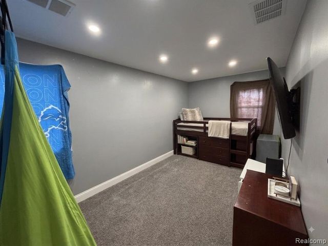 2339 Faber Street, Hamtramck, MI 48212