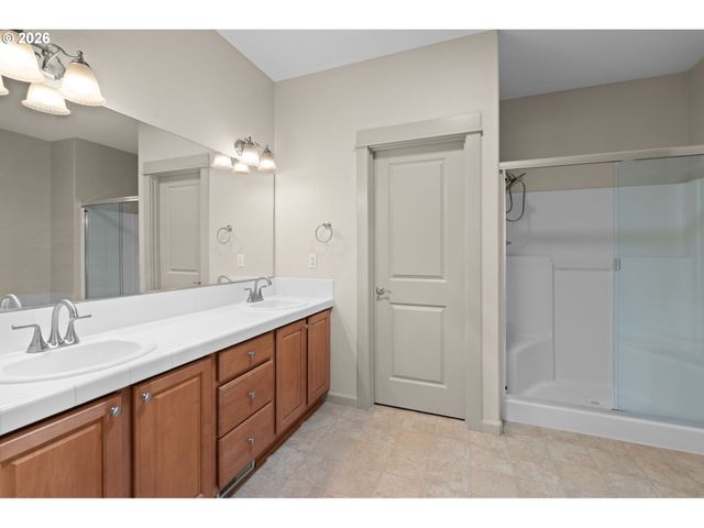 10206 Ne 102ND St, Vancouver, WA 98662