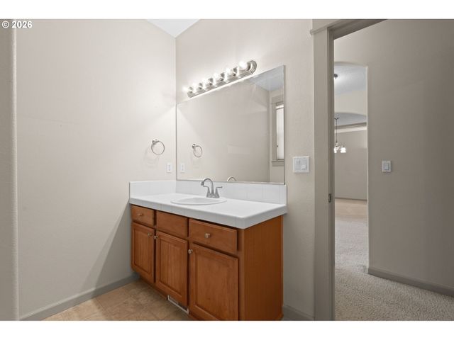10206 Ne 102ND St, Vancouver, WA 98662
