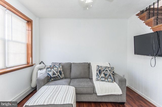 2833 ALMOND ST, Philadelphia, PA 19134