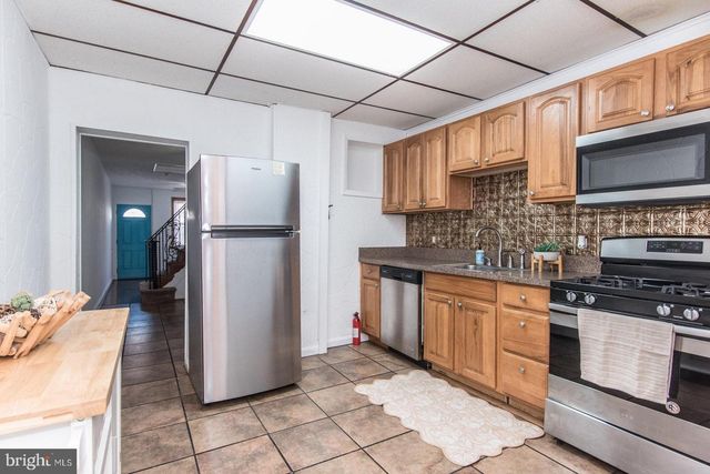 2833 ALMOND ST, Philadelphia, PA 19134