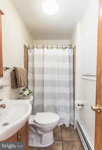 2833 ALMOND ST, Philadelphia, PA 19134