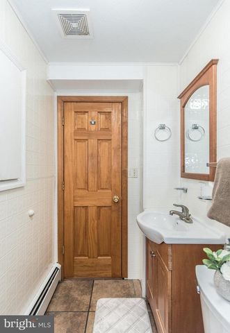 2833 ALMOND ST, Philadelphia, PA 19134